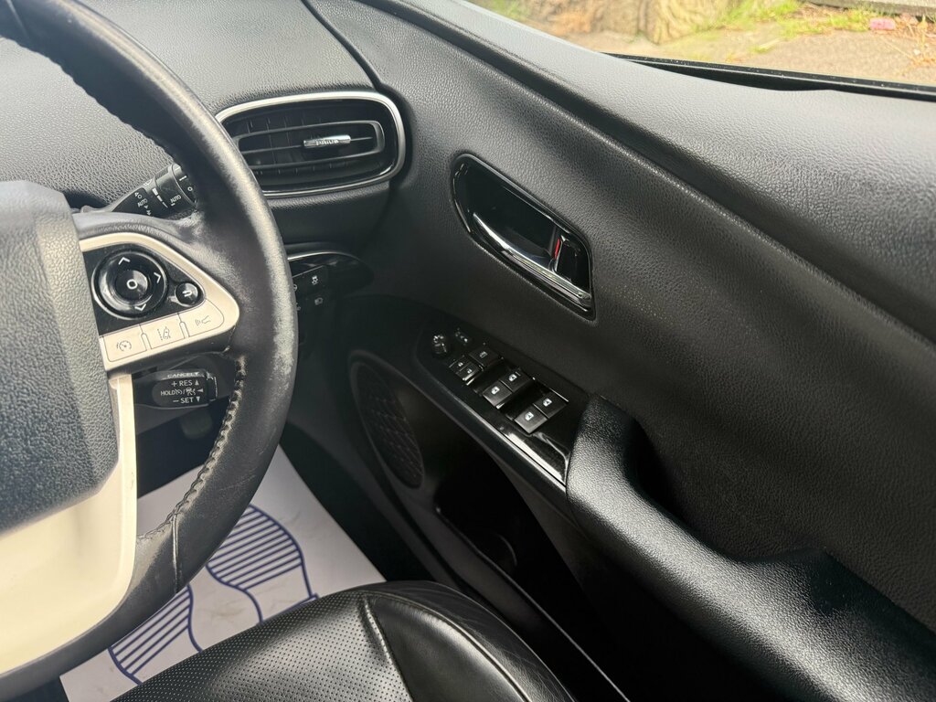 Toyota Prius Prius Excel Vvt-i Cvt Red #52