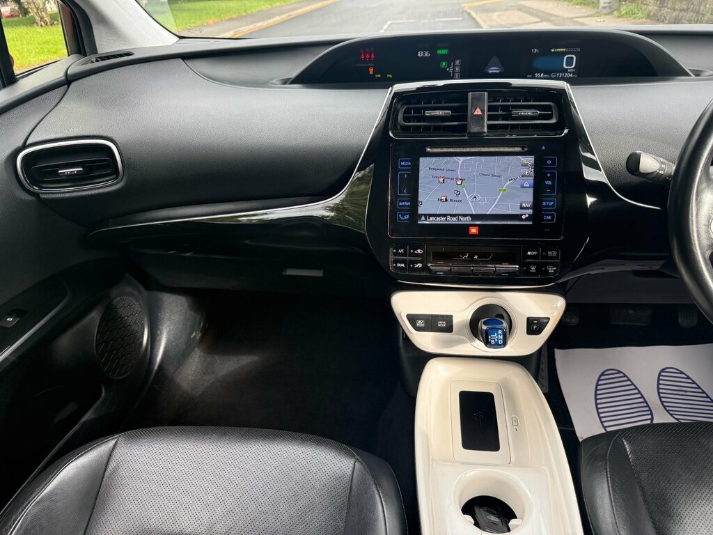 Toyota Prius Prius Excel Vvt-i Cvt Red #40