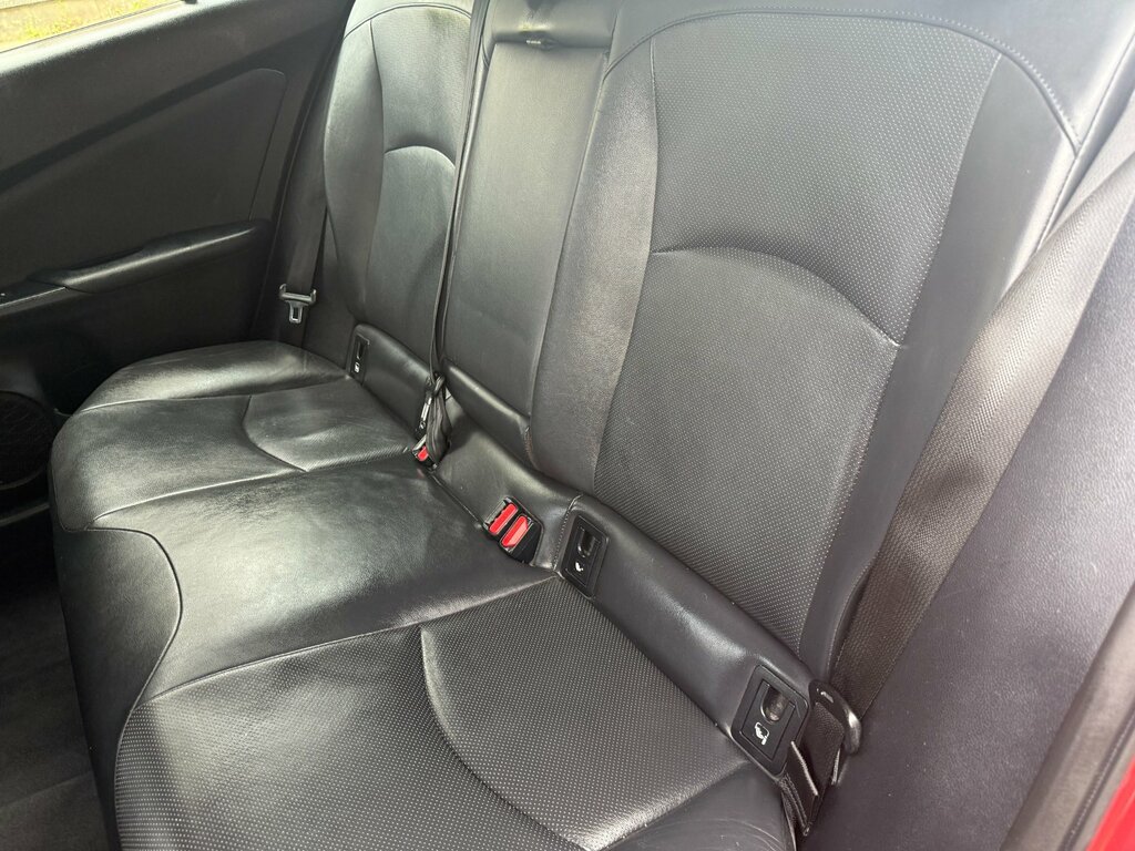Toyota Prius Prius Excel Vvt-i Cvt Red #39