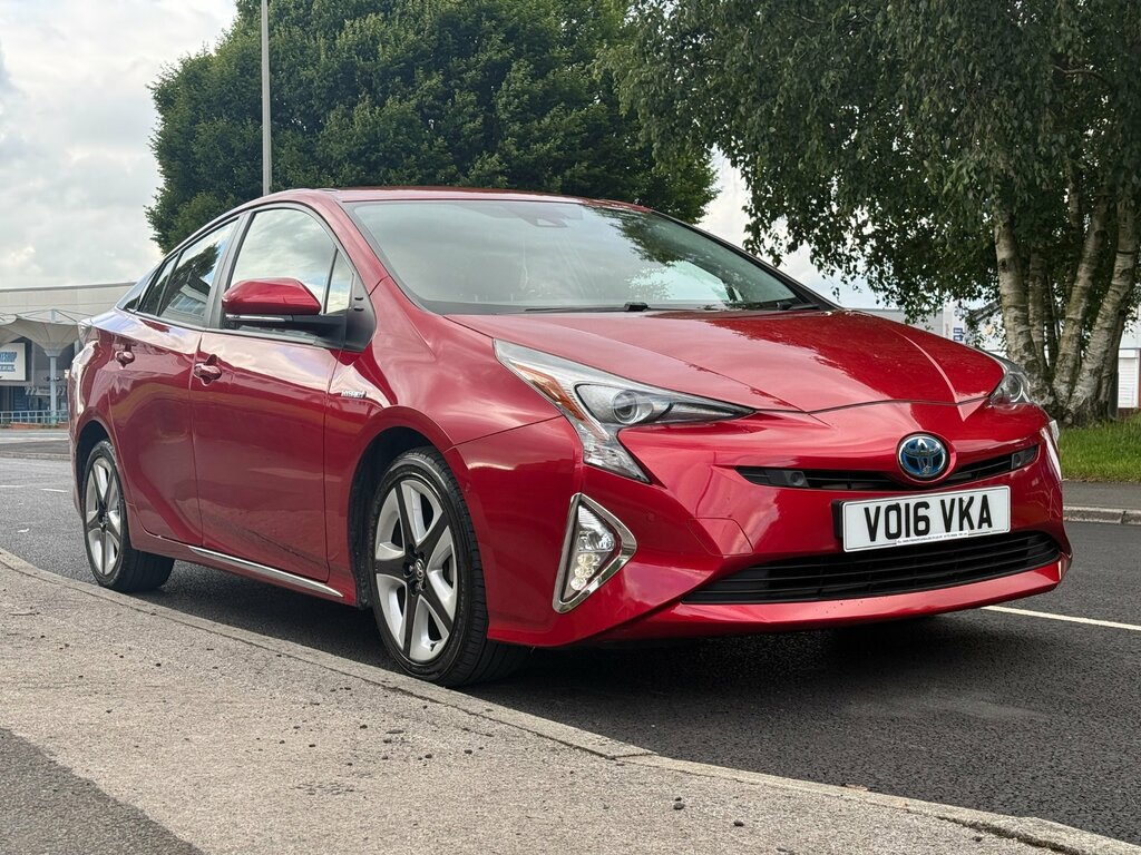 Toyota Prius Prius Excel Vvt-i Cvt Red #61