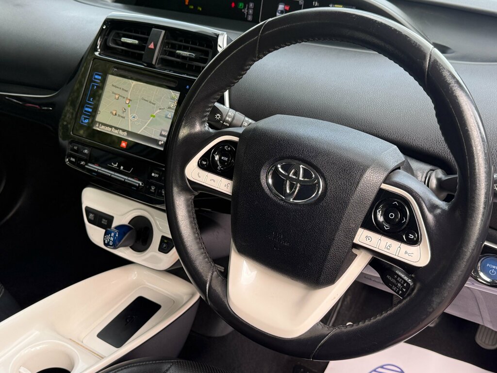 Toyota Prius Prius Excel Vvt-i Cvt Red #47