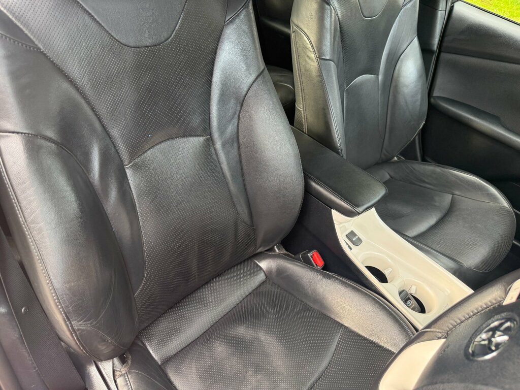 Toyota Prius Prius Excel Vvt-i Cvt Red #49