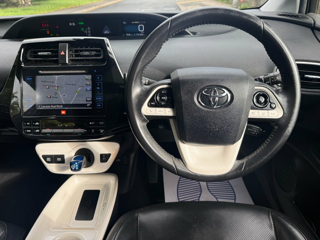 Toyota Prius Prius Excel Vvt-i Cvt Red #10