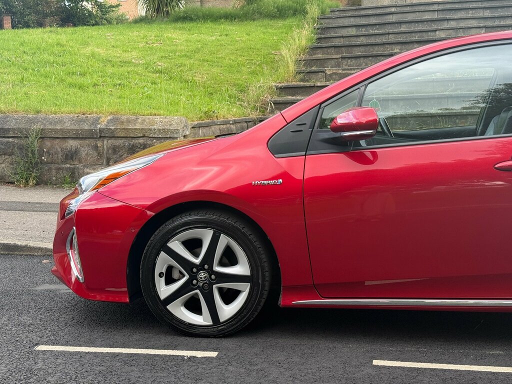 Toyota Prius Prius Excel Vvt-i Cvt Red #56