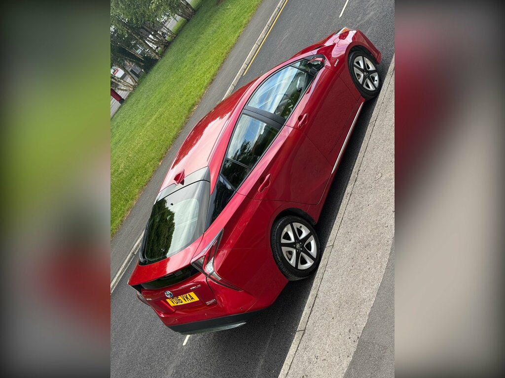 Toyota Prius Prius Excel Vvt-i Cvt Red #59