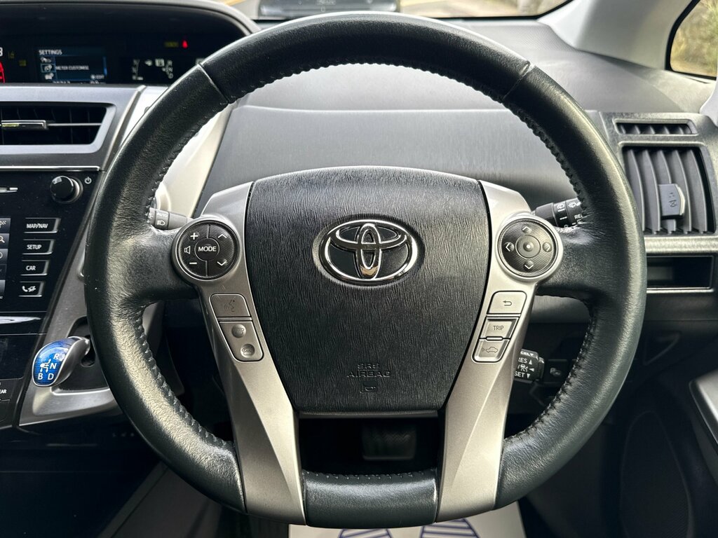 Toyota Prius+ Excel Red #14