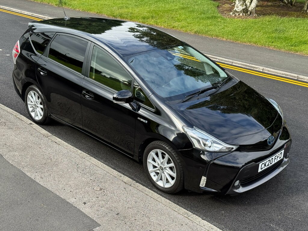 Toyota Prius+ Excel Red #63