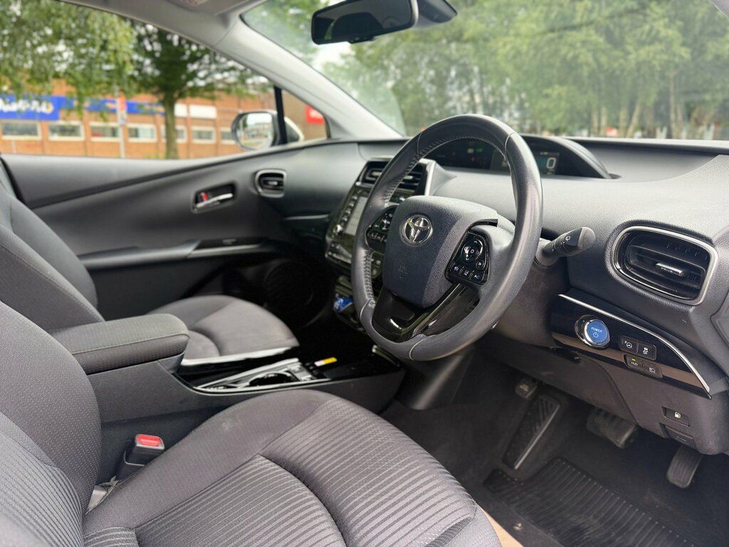 Toyota Prius+ Prius Hybrid Grey #15