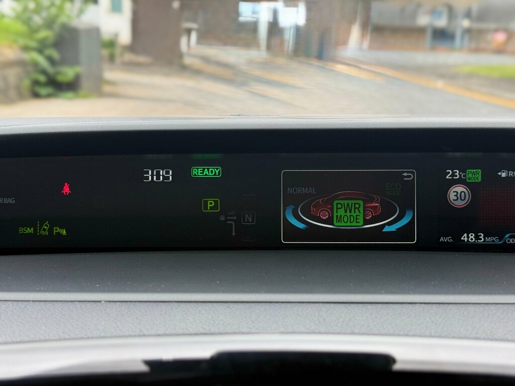 Toyota Prius+ Prius Hybrid Grey #32