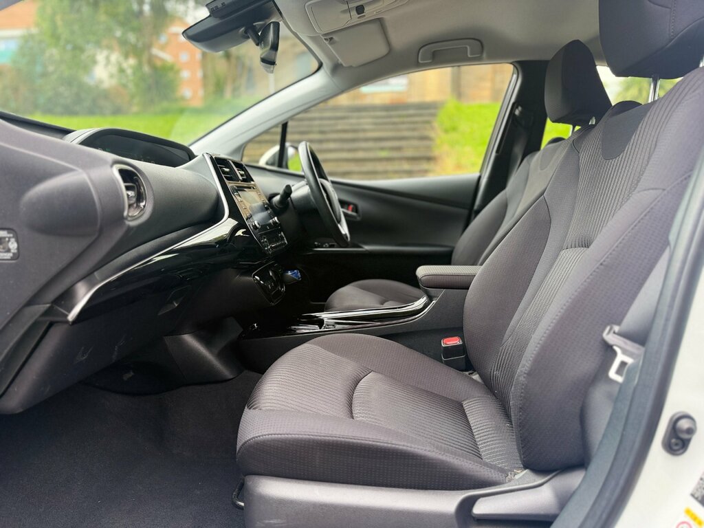 Toyota Prius+ Prius Hybrid Grey #44