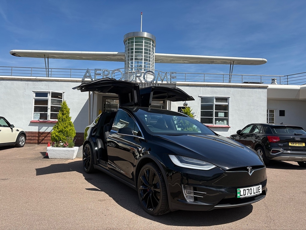 Tesla Model X Performance Black #2