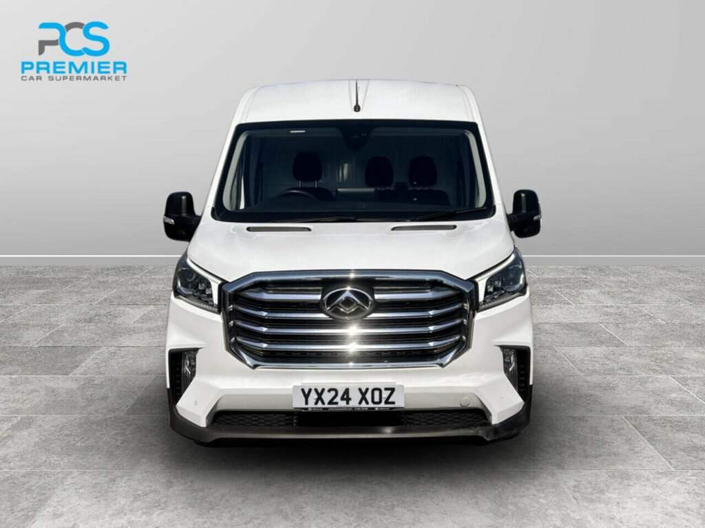 Maxus Deliver 9 D20 Lux YX24XOZ White #4