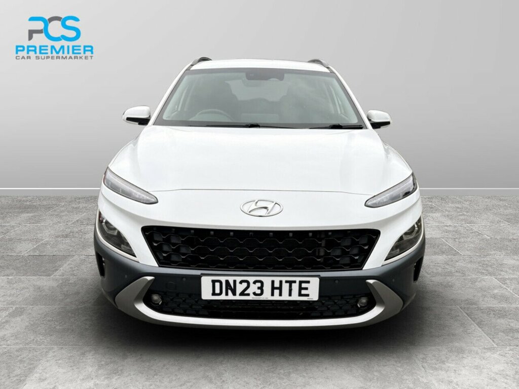 Hyundai Kona T-gdi Mhev Premium DN23HTE White #2