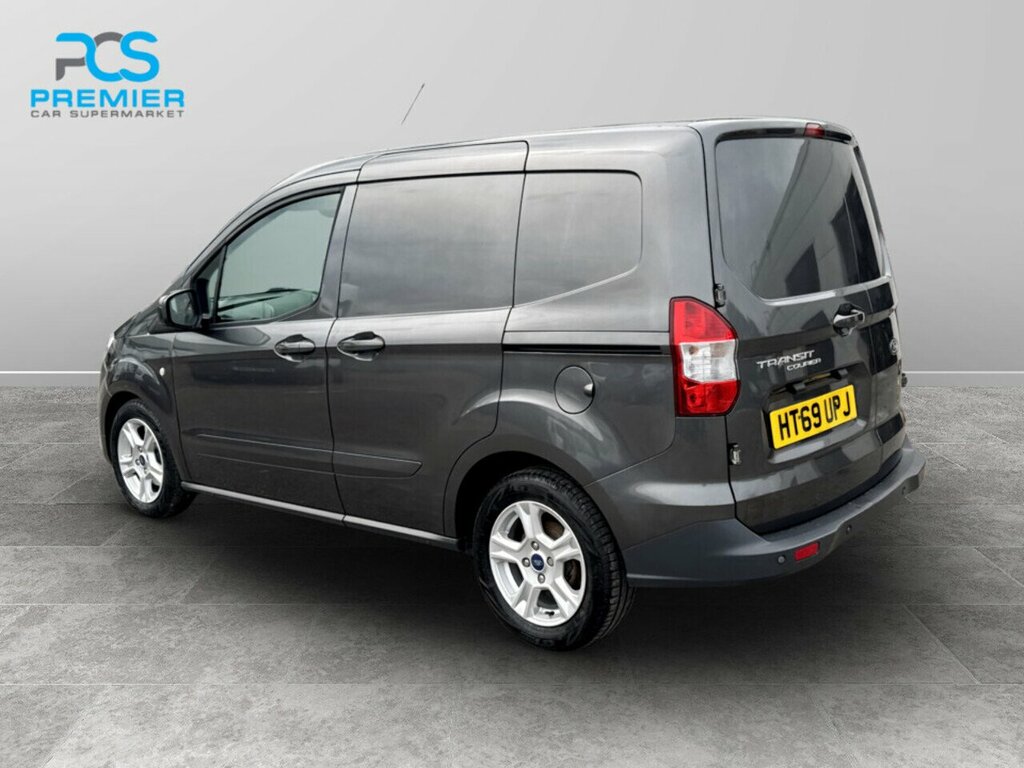Ford Transit Courier Ecoboost Limited Grey #2