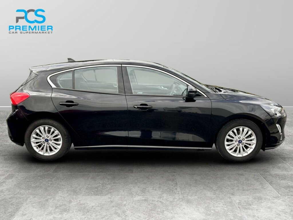 Ford Focus T Ecoboost Titanium WJ20VUC Black #4