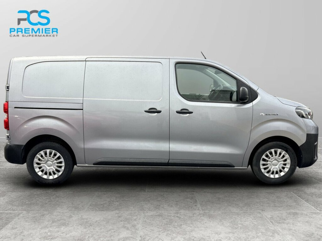 Toyota PROACE Icon Grey #4