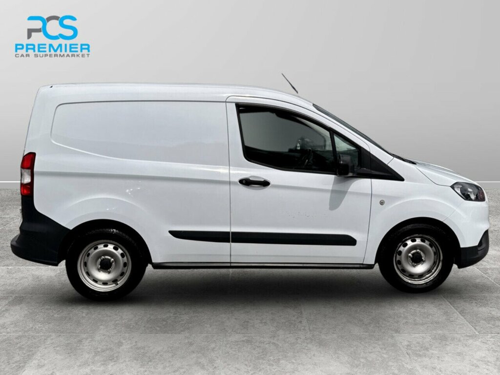 Ford Transit Courier Ecoboost Leader MT22JGZ White #5