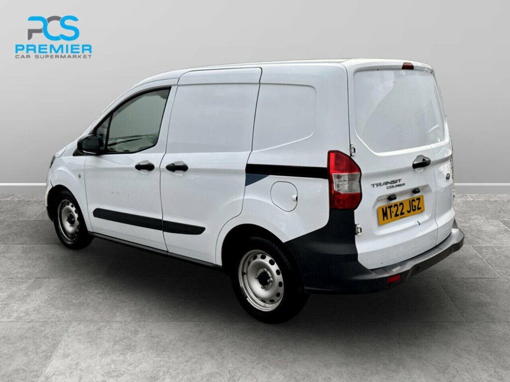 Ford Transit Courier Ecoboost Leader MT22JGZ White #2