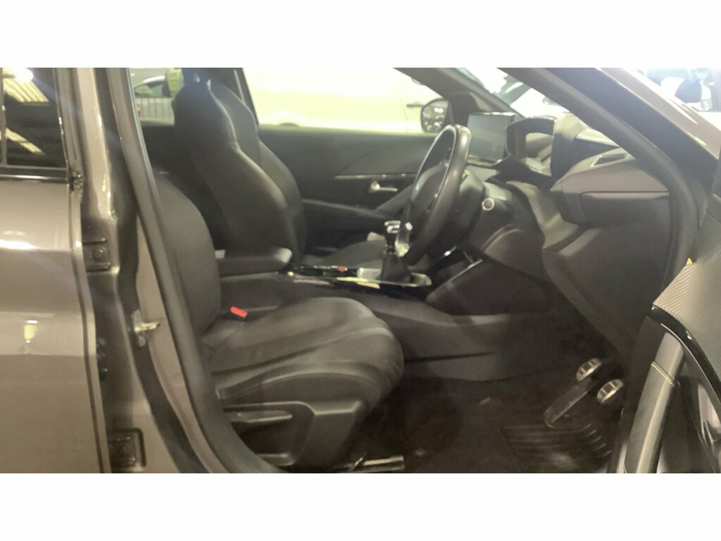 Peugeot 208 Puretech Gt KW73TZX Grey #3