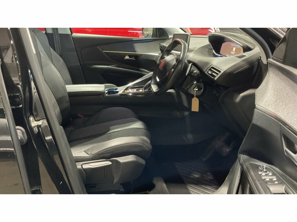 Peugeot 3008 Puretech Allure CA70HPY Black #3
