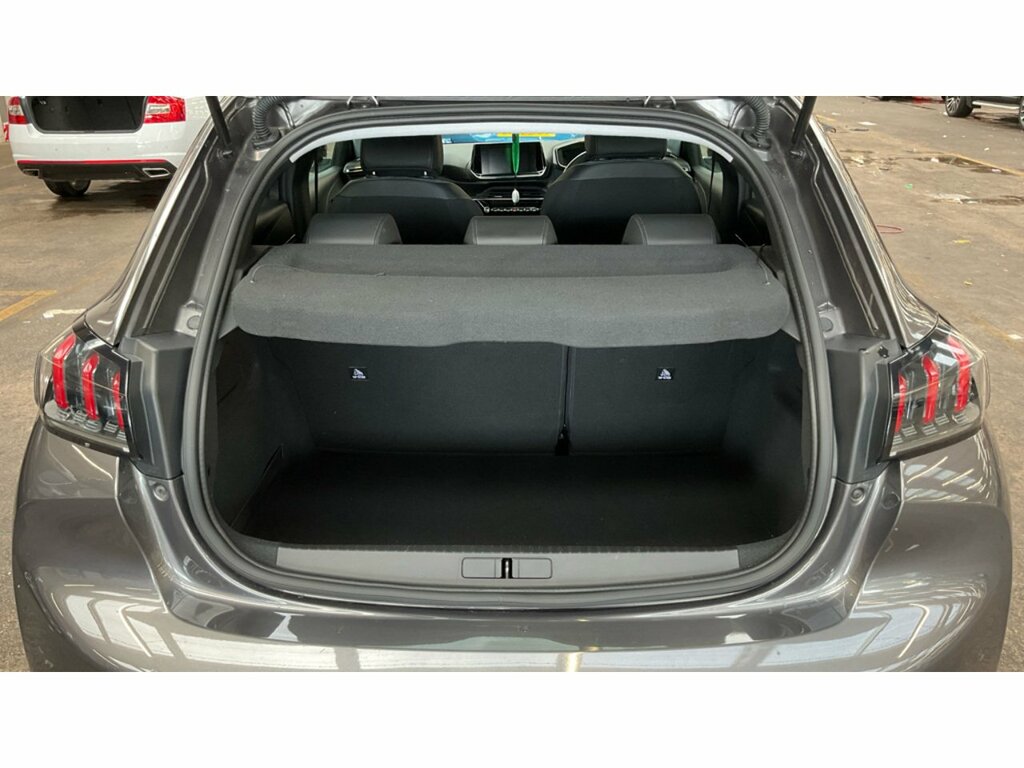 Peugeot 208 Puretech Allure Premium Grey #5