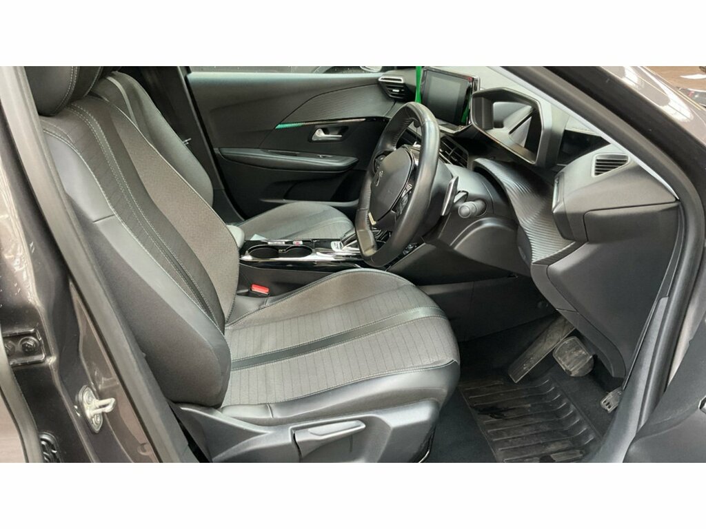 Peugeot 208 Puretech Allure Premium Grey #3