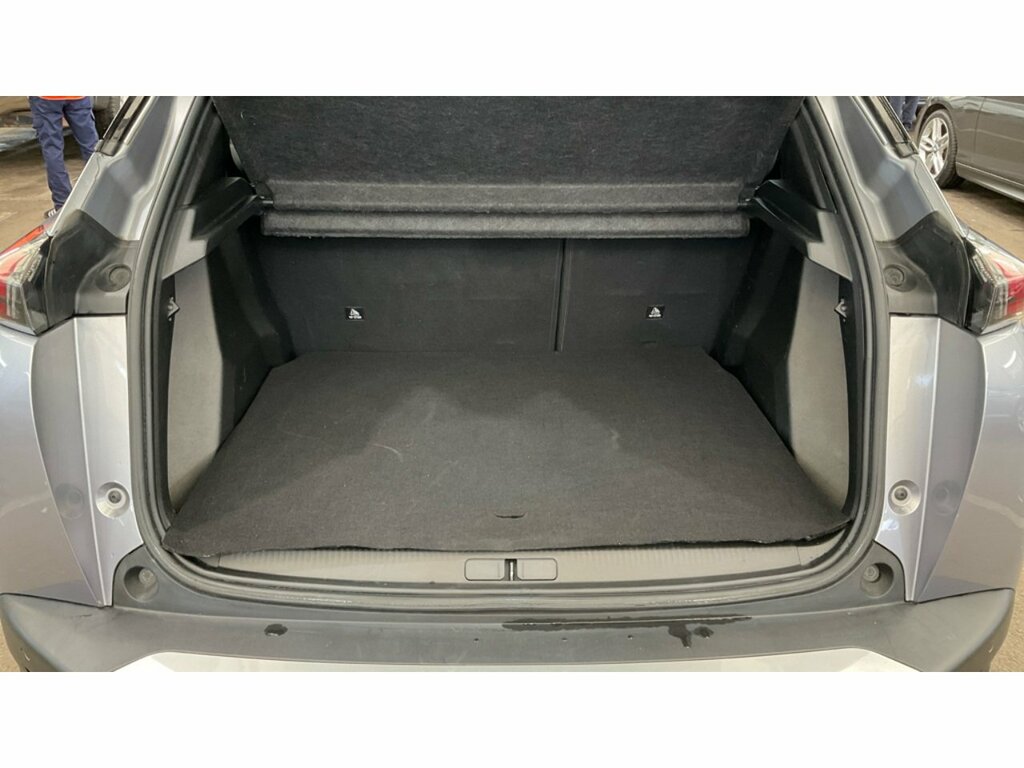 Peugeot 2008 Puretech Gt KT23EFL Grey #5