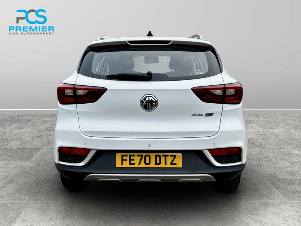 MG ZS Exclusive White #4