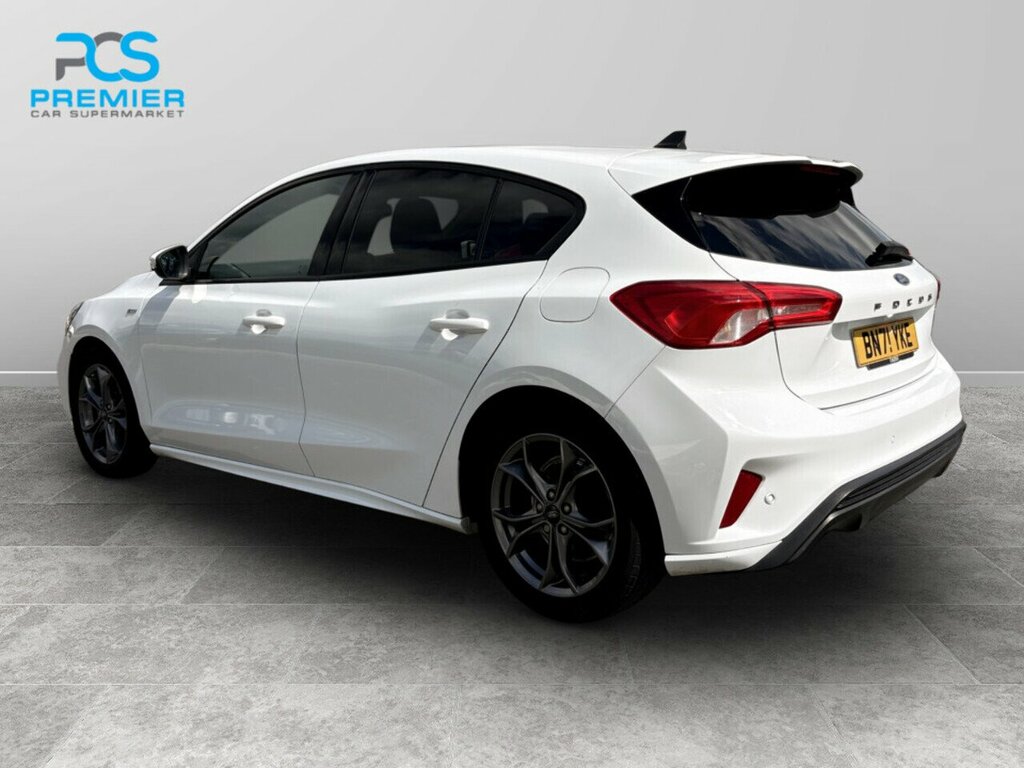 Ford Focus T Ecoboost St-line Edition BN71YKE White #5