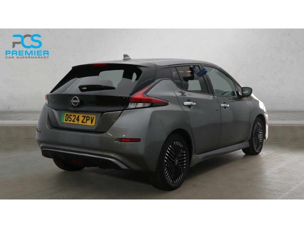 Nissan Leaf Tekna Grey #4