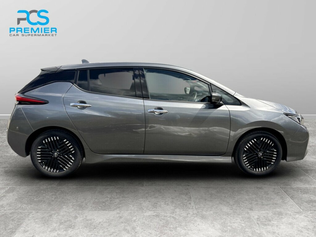 Nissan Leaf Tekna Grey #4