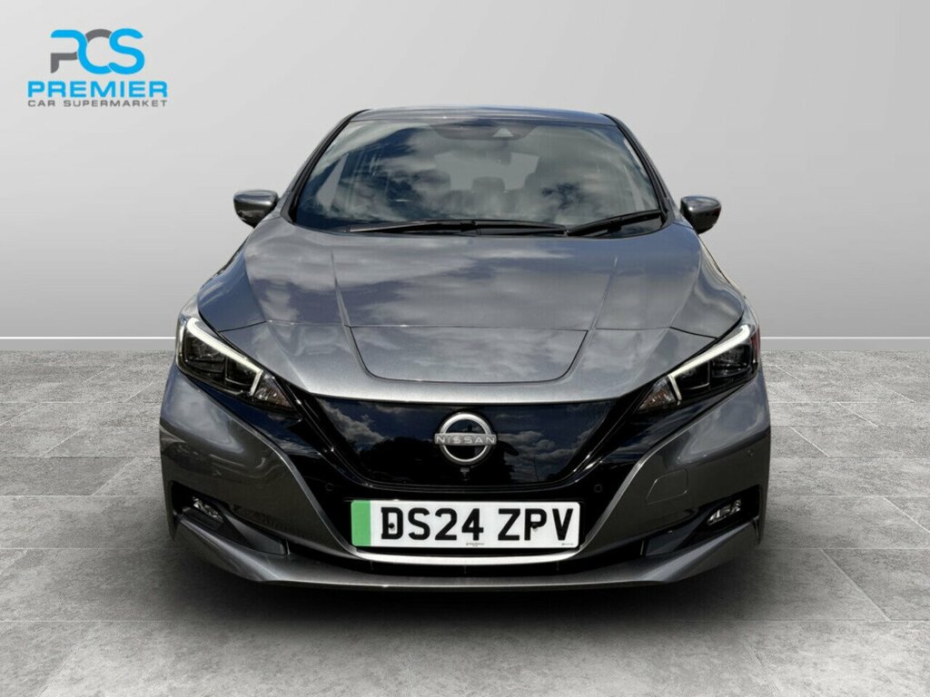 Nissan Leaf Tekna Grey #2