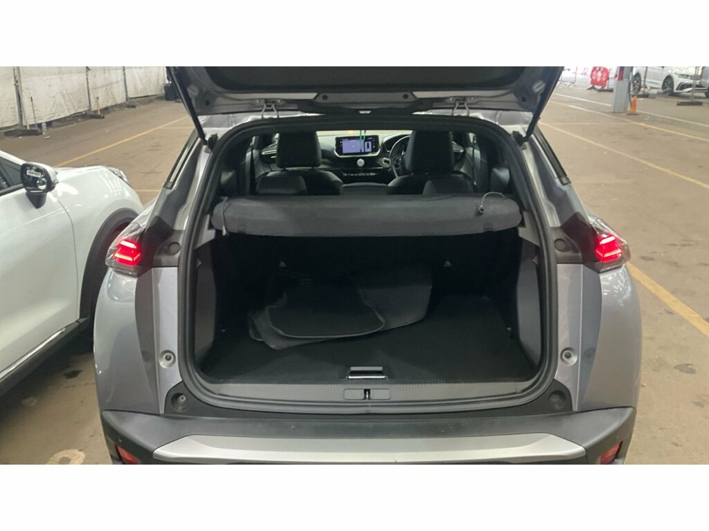 Peugeot 2008 Puretech Allure Grey #5