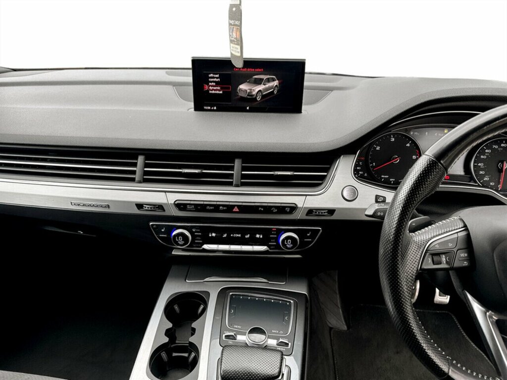 Audi Q7 E 220 D Amg Line Black #11