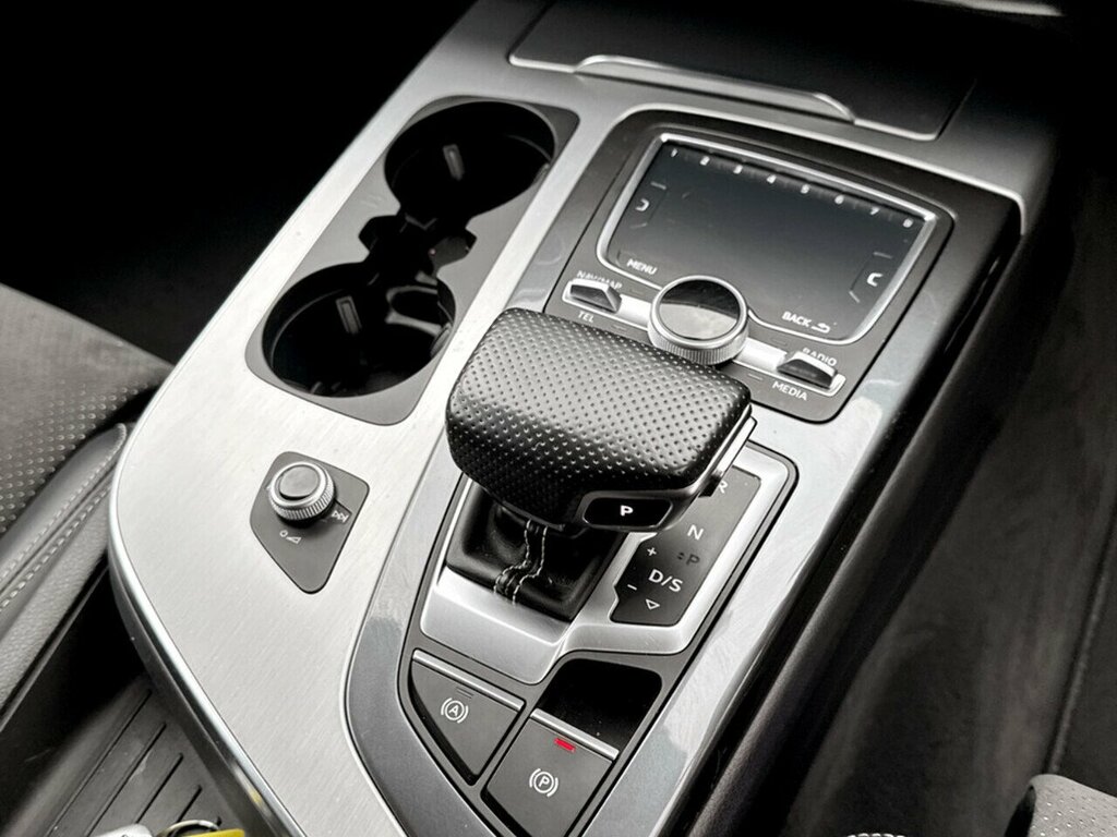 Audi Q7 E 220 D Amg Line Black #16