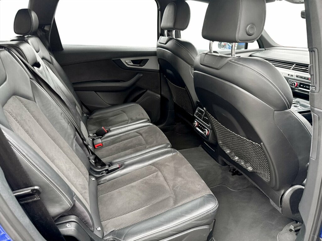 Audi Q7 E 220 D Amg Line Black #21