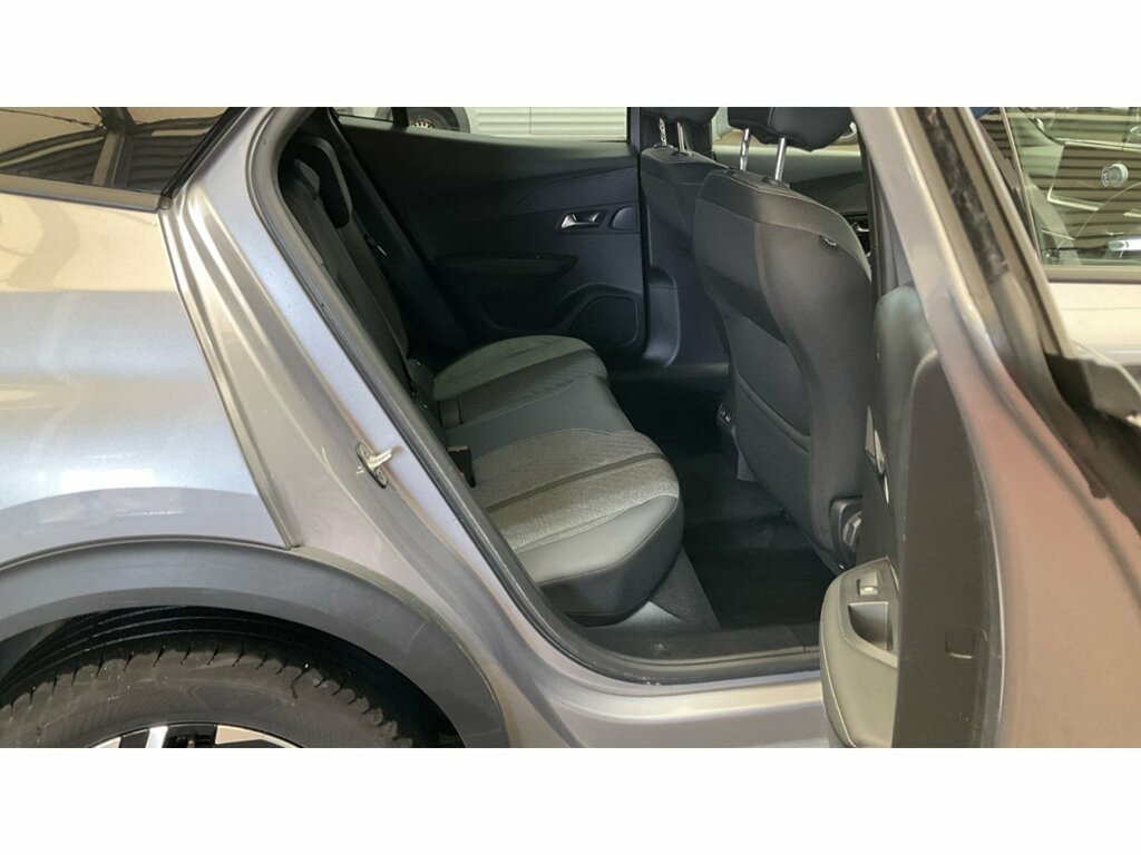 Peugeot 2008 1.2 Puretech 130 Allure Eat8 Grey #10