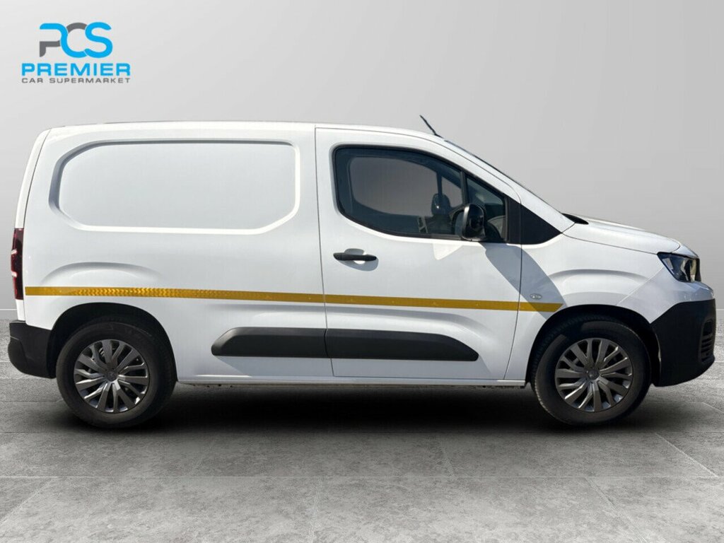 Peugeot Partner Professional CV72PDY White #4