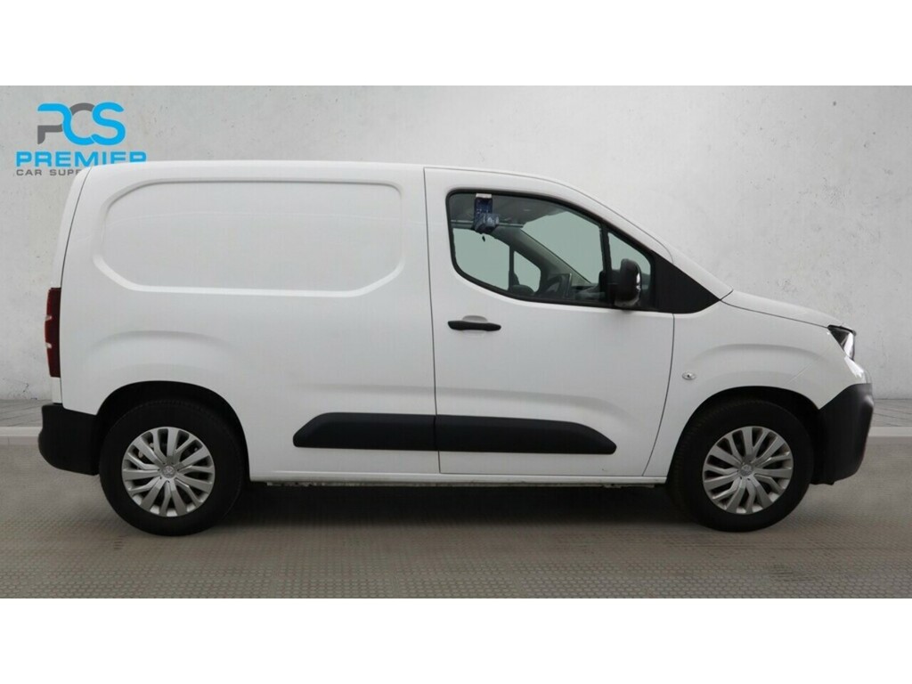 Peugeot E-Partner 800 Professional Premium White #5