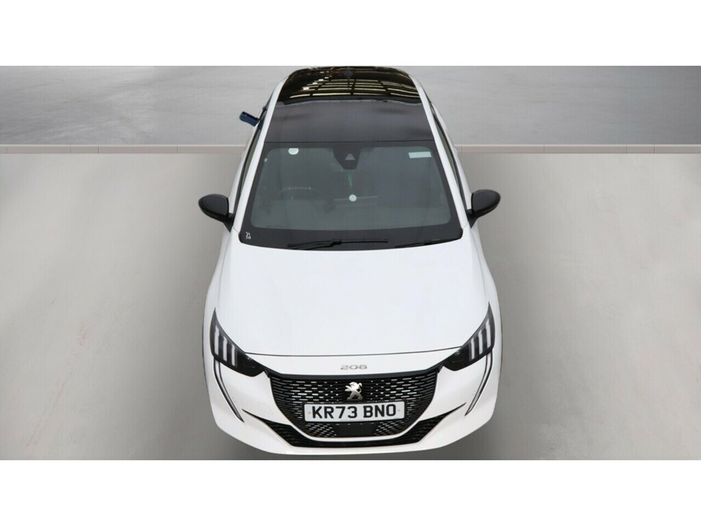 Peugeot 208 Puretech Gt White #6