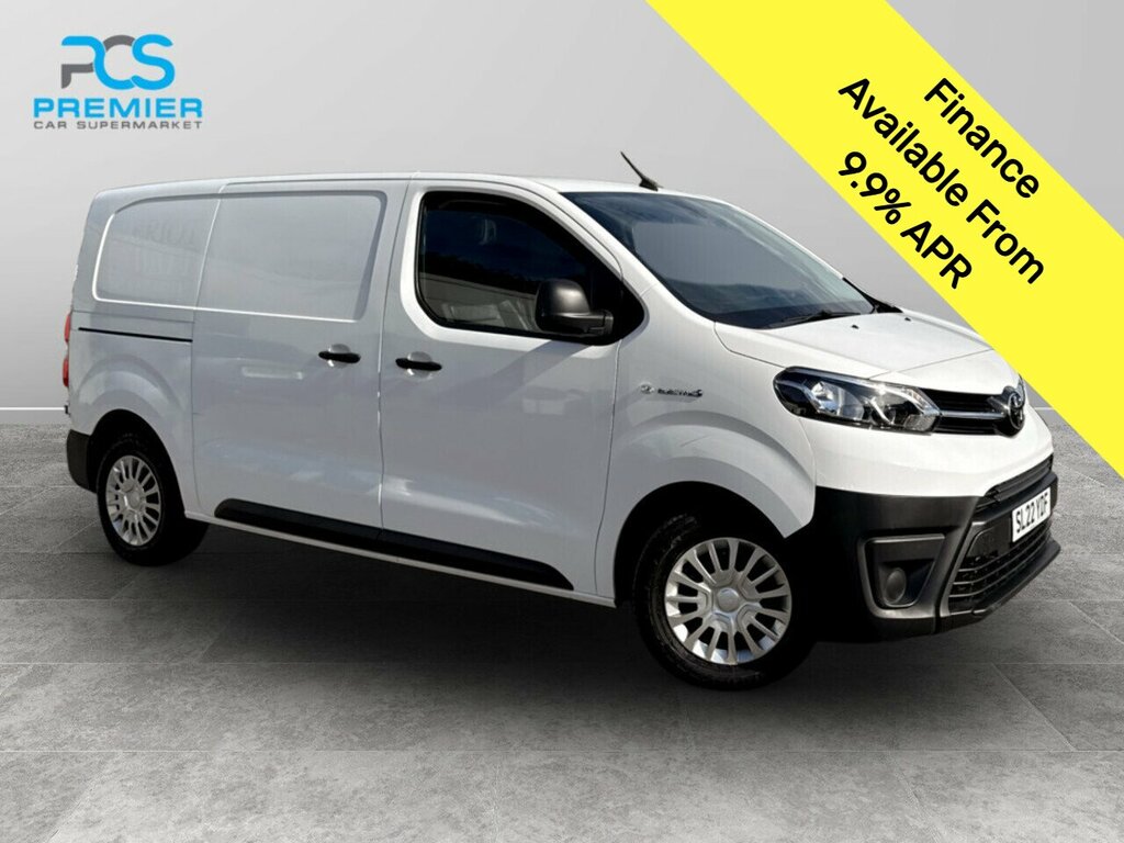 Toyota PROACE Icon White