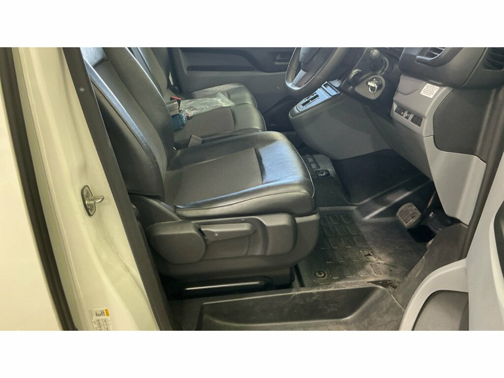 Toyota PROACE Icon White #4