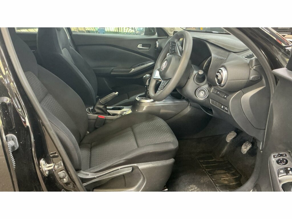 Nissan Juke Dig-t Acenta Black #3