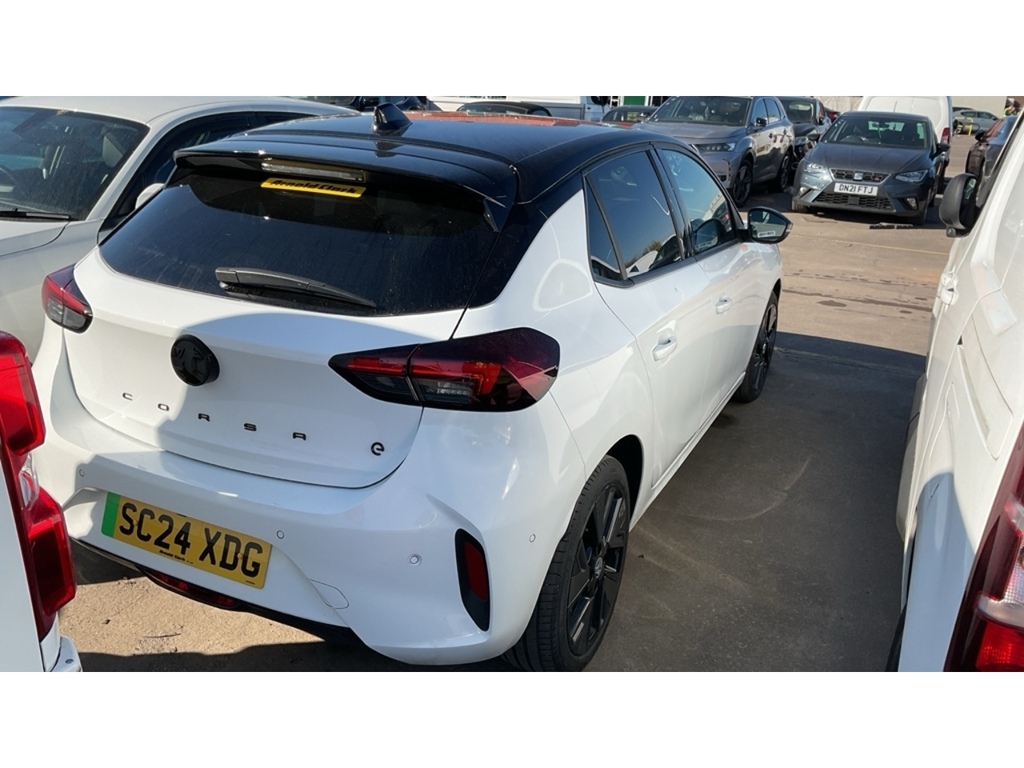 Vauxhall Corsa-e Ultimate White