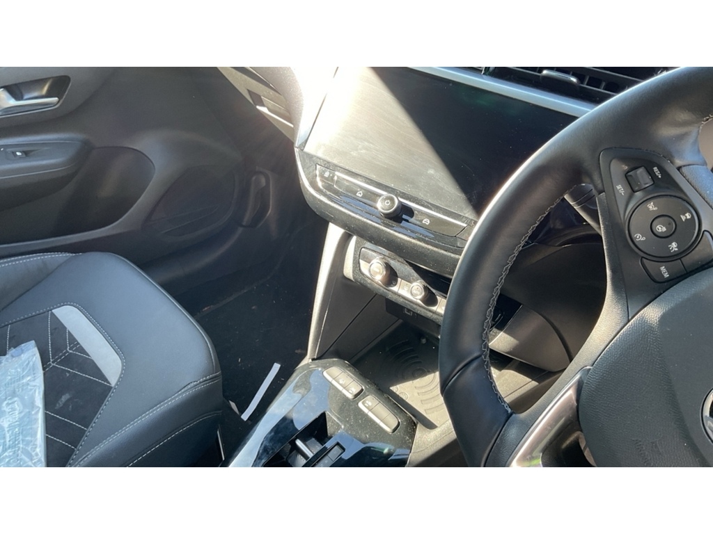 Vauxhall Corsa-e Ultimate White #4