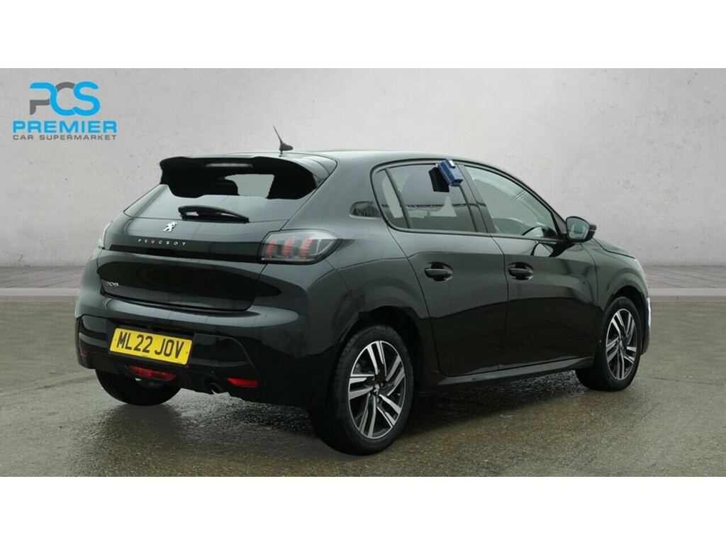 Peugeot 208 Puretech Allure Premium Black #4