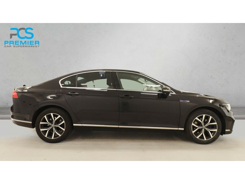 Volkswagen Passat Tsi Gte Black #2