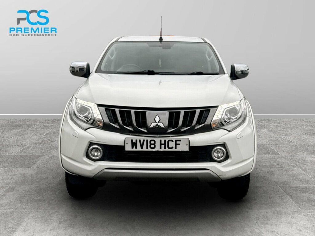 Mitsubishi L200 Di-d Dc Warrior White #3