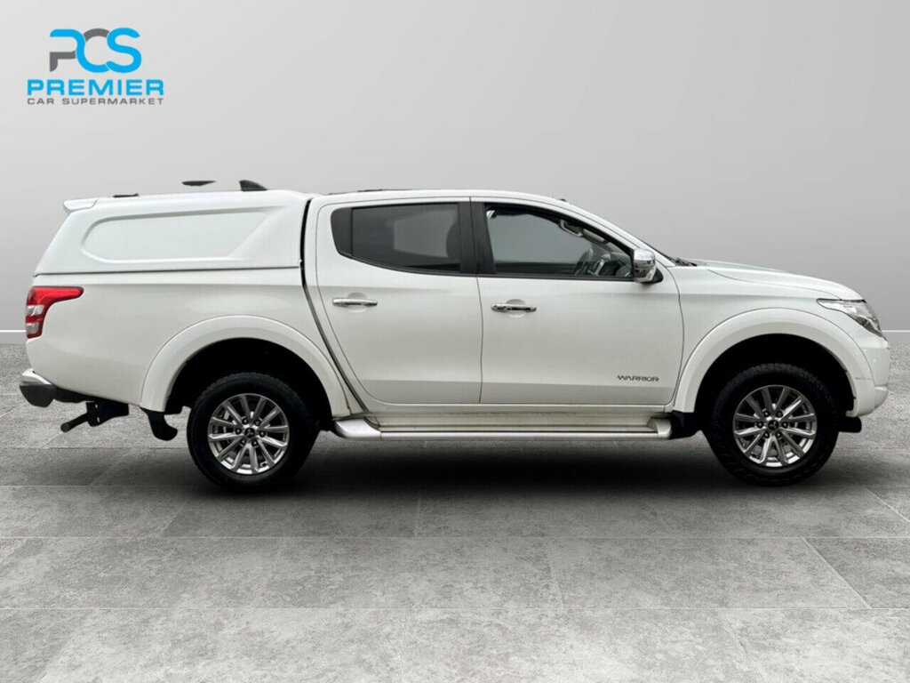 Mitsubishi L200 Di-d Dc Warrior White #5