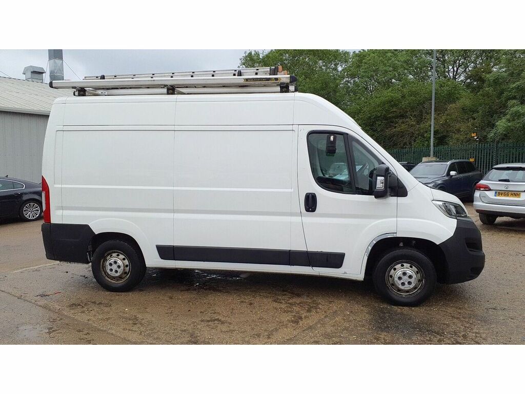 Citroen Relay Bluehdi 35 Enterprise White #2